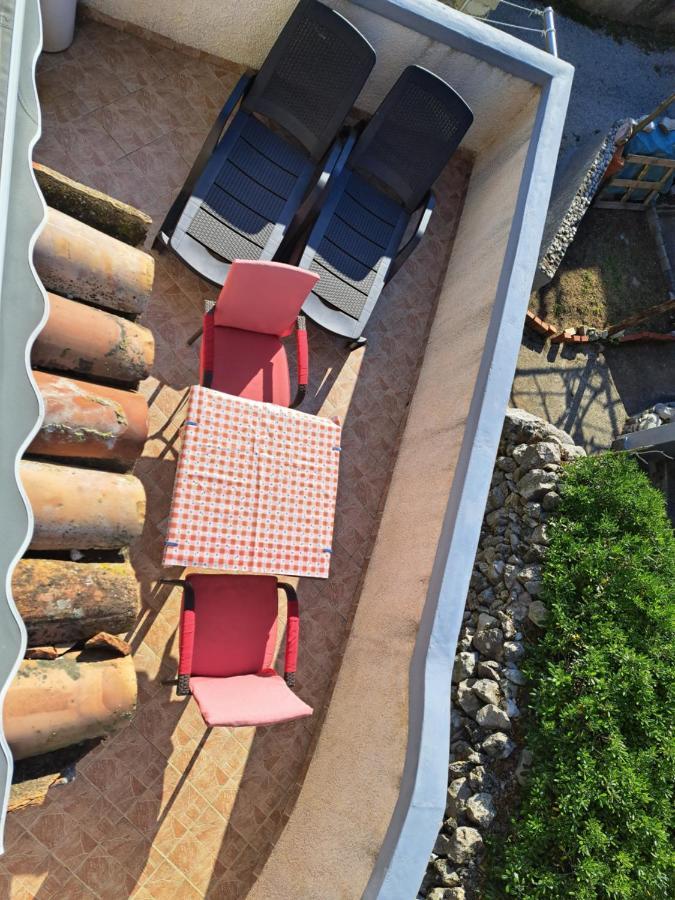 Holiday Home Pernata Exterior foto